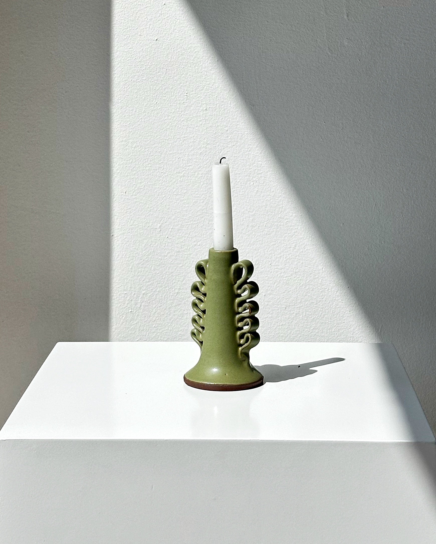 CANDELABRO RIBETE VERDE OLIVA