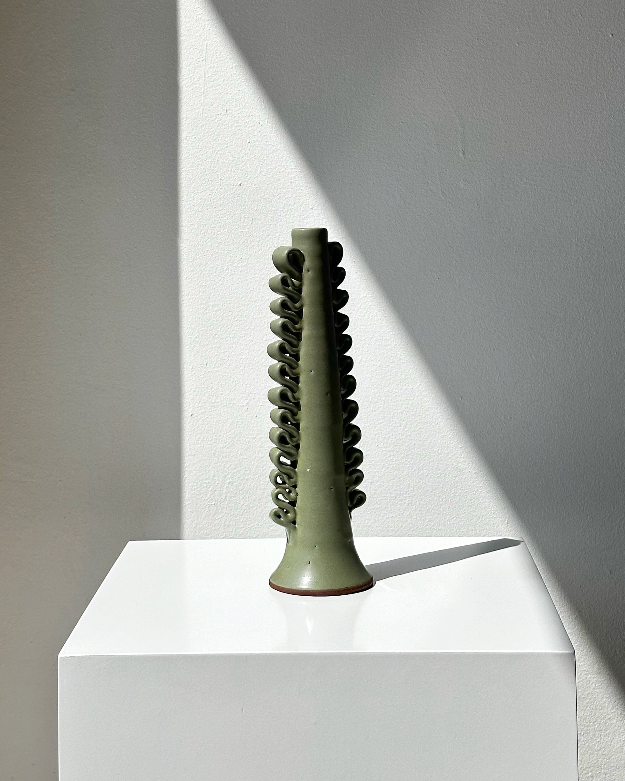 CANDELABRO RIBETE VERDE OLIVA