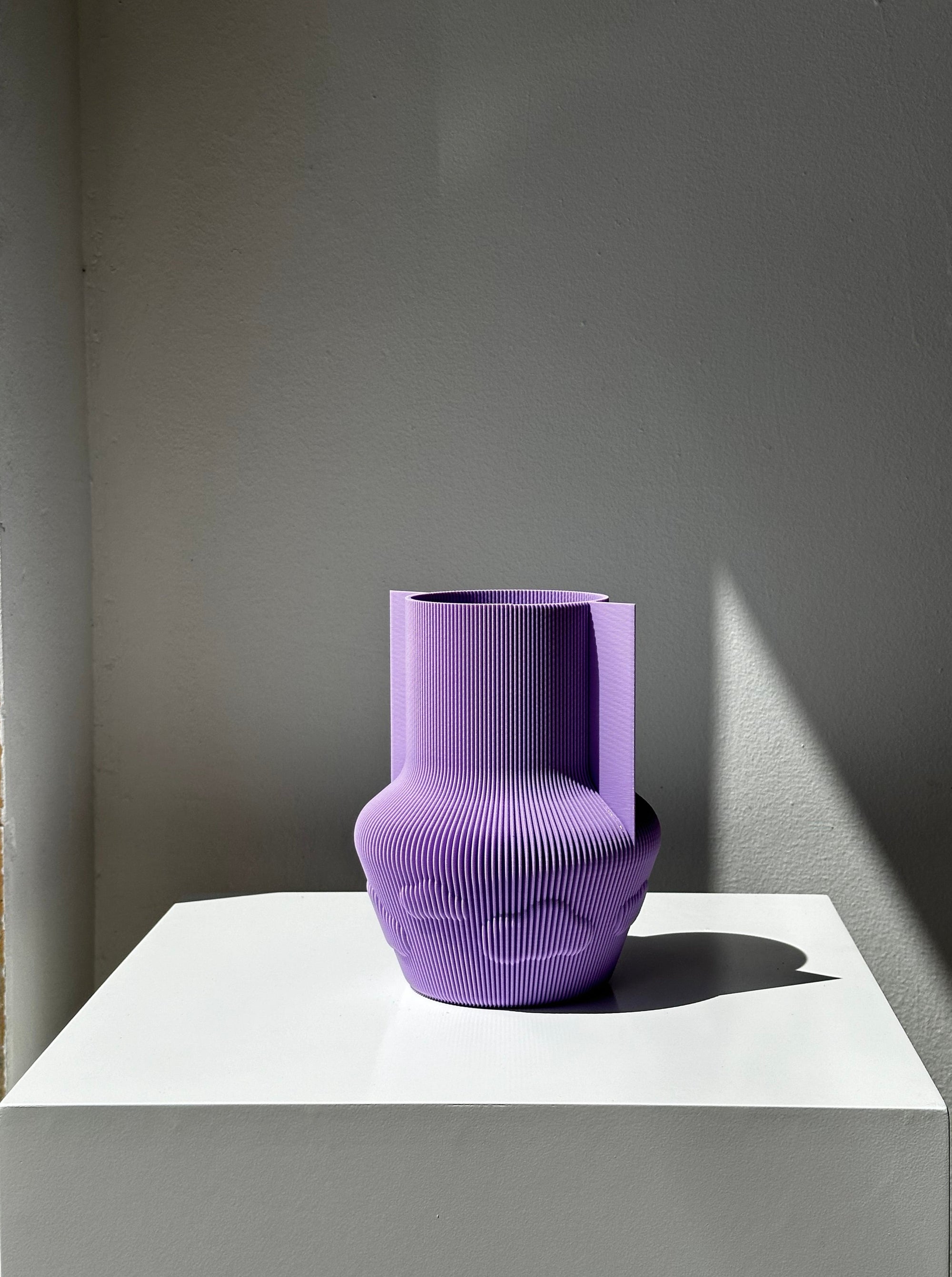 CLOUD VASE