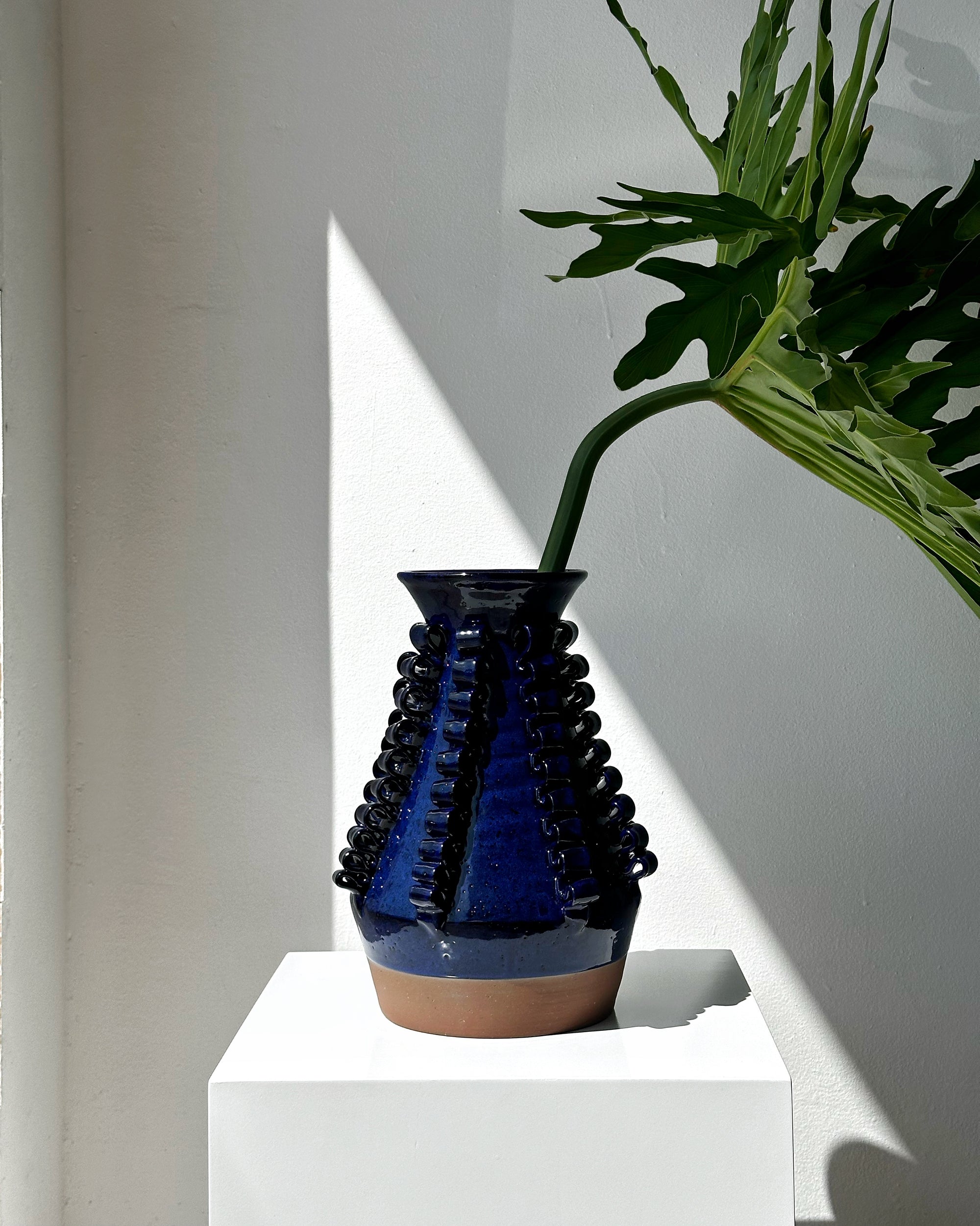 LOLA VASE A GRANDE de Perla Valtierra