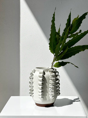 LOLA VASE C CHICO de Perla Valtierra